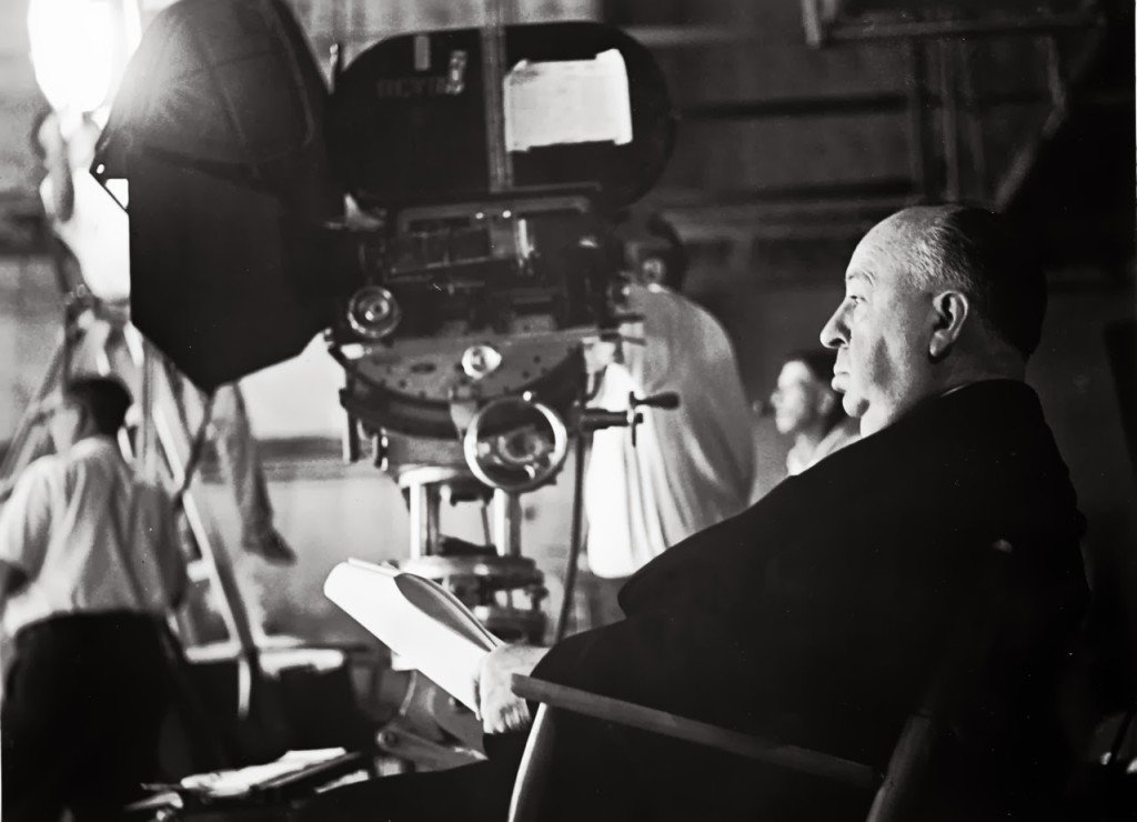 alfred-hitchcock-on-set